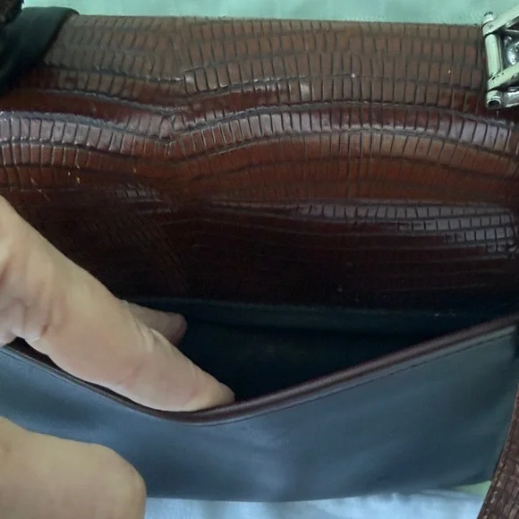 Vintage Black/Brown Brighton Leather Top-Handle Bag with Silver Hardware - Picture 11 of 16